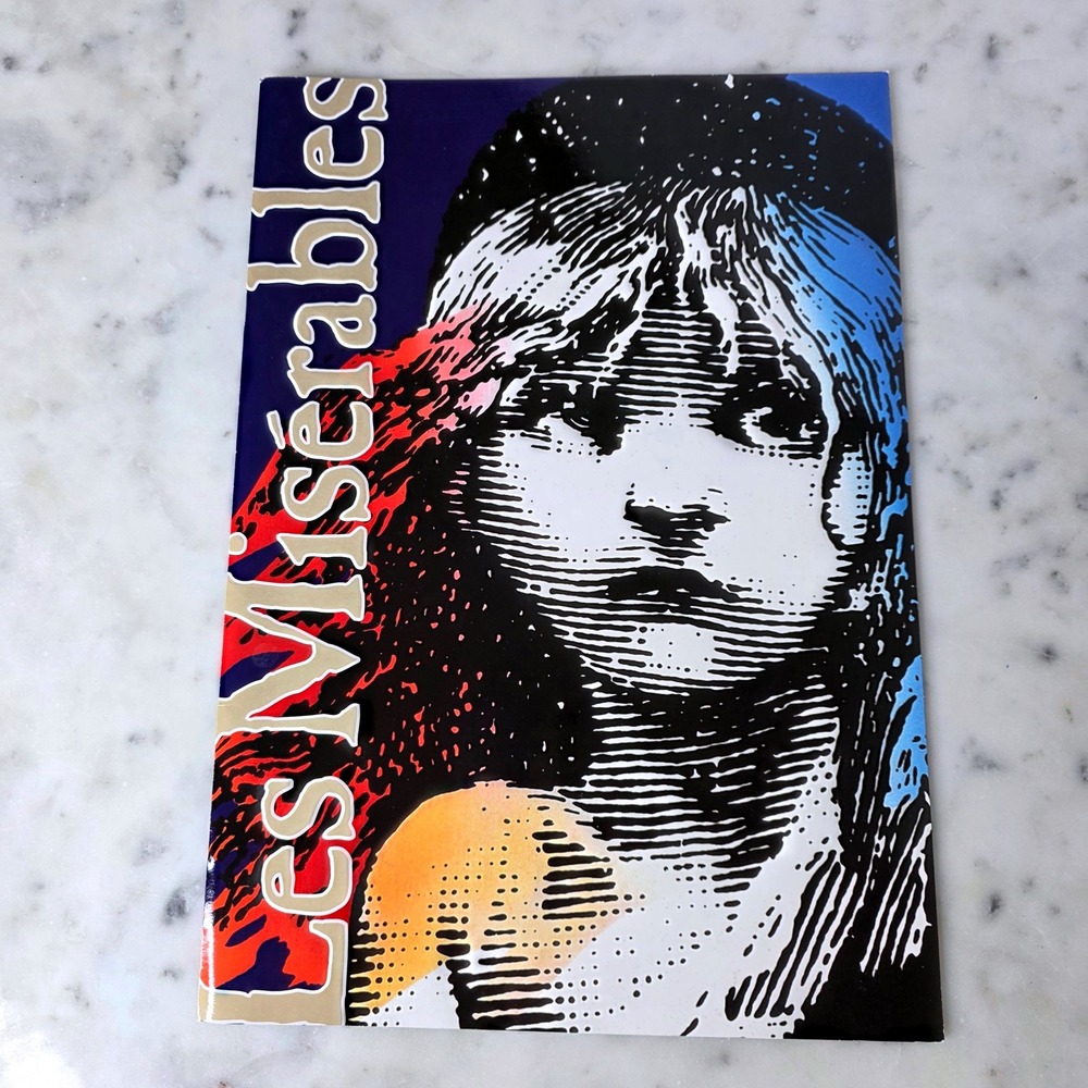Les Miserables Broadway Souvenir Program Book Musical Theater Memorabilia 2000